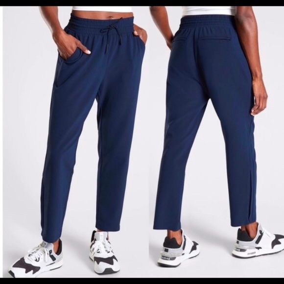 Athleta Metropolis Straight Leg Pant PrimaTwill Navy Blue sz.8 - Picture 1 of 10